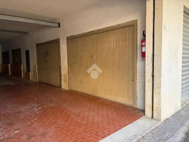 Box in vendita a Sampierdicanne, Chiavari