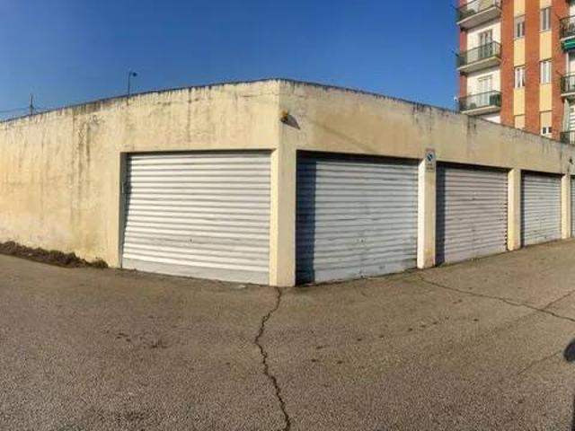 Box in vendita a Piemonte, Torino