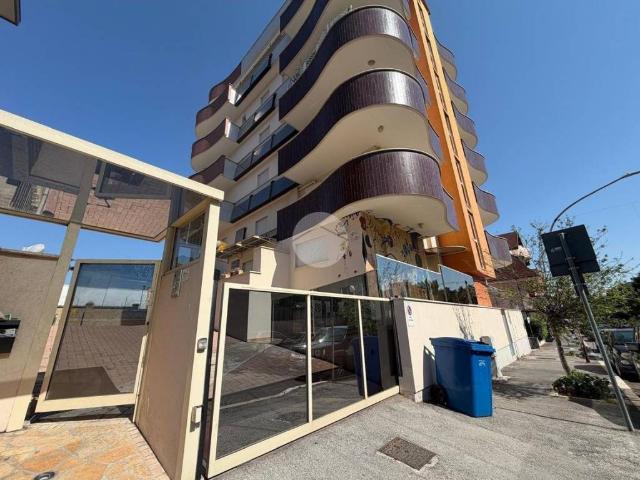 Box in vendita a Chieti Scalo, Chieti