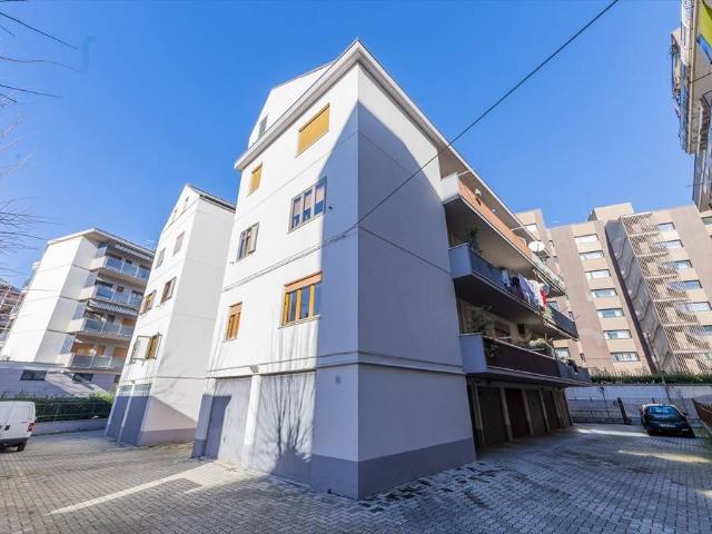 Box in vendita a Chieti Scalo, Chieti