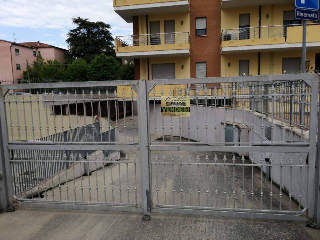 Box in vendita a Chieti Scalo, Chieti