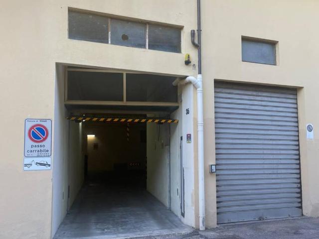 Box in vendita a Chieti, Abruzzo