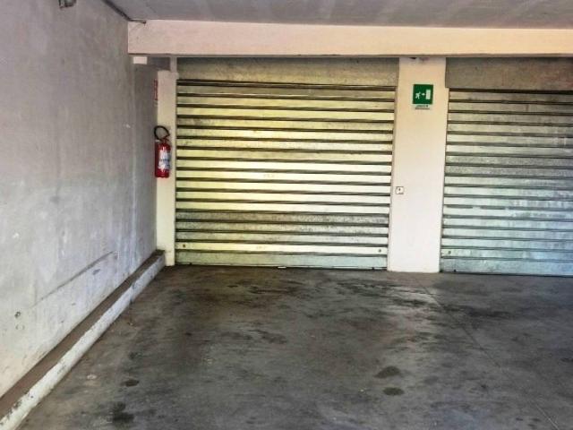Box in vendita a Chieti