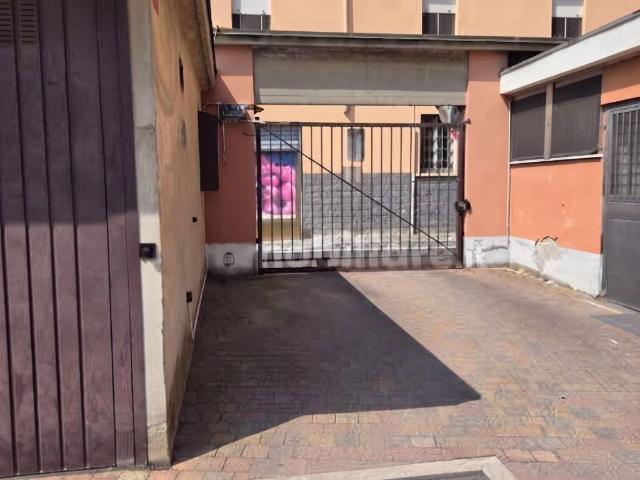 Box in vendita a Cinisello, Cinisello Balsamo