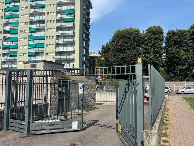 Box in vendita a Zona Omogenea Milano Nord, Cinisello Balsamo