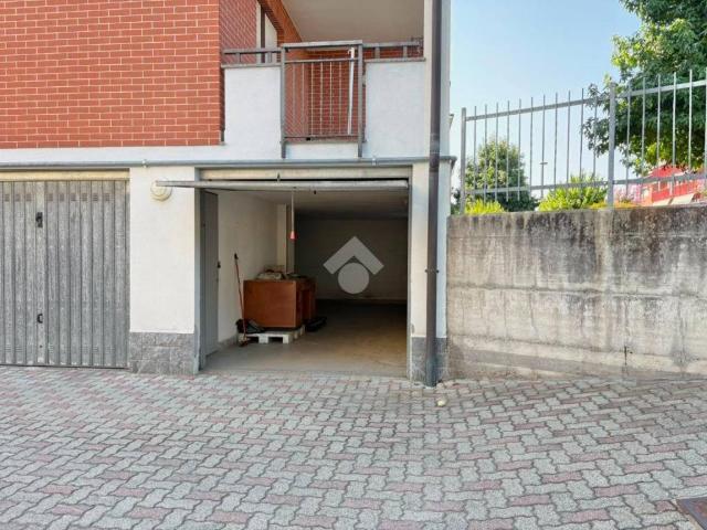 Box in vendita a Località Battitore, Piemonte