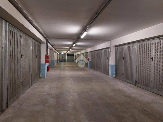 Box in vendita a Piemonte, Torino