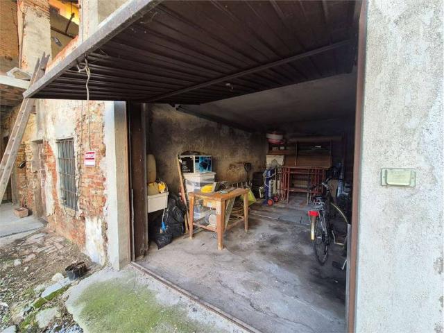 Box in vendita a Cirimido, Lombardia