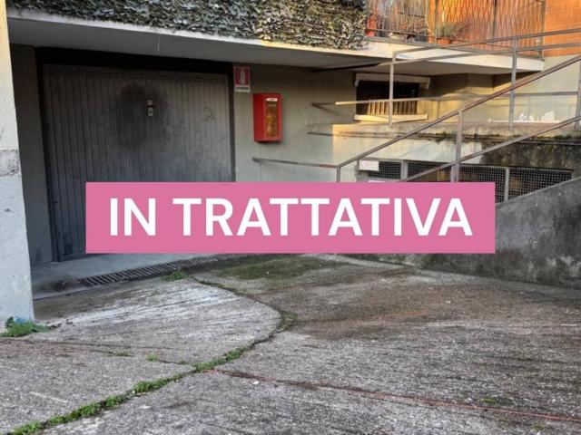 Box in vendita a Ciserano, Lombardia