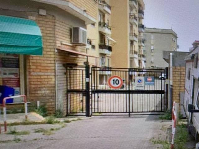 Box in vendita a Cisterna Faro, Roma Capitale