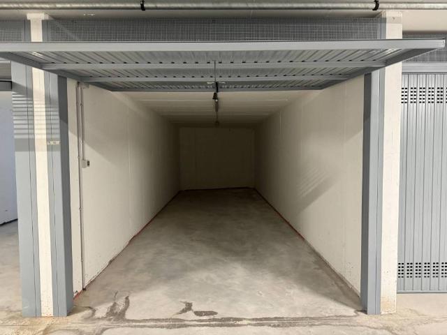 Box in vendita a Comunità della Val di Non, Cles
