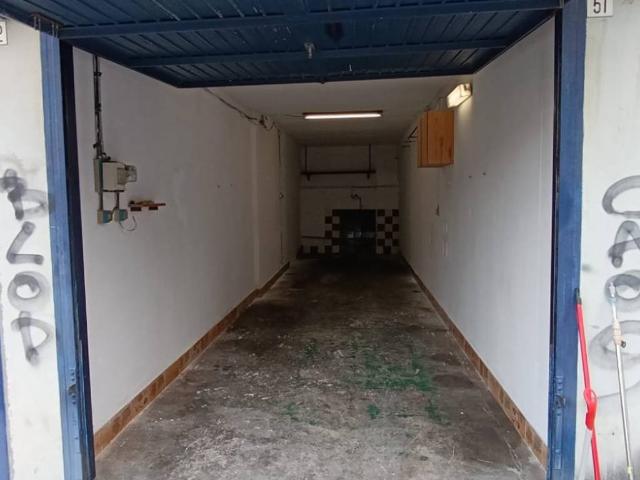Box in vendita a Cogoleto, Liguria