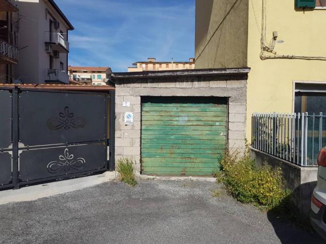 Box in vendita a Roma Capitale, Lazio