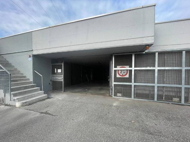 Box in vendita a Villaggio Dora, Piemonte