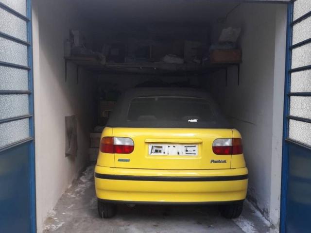 Box in vendita a Leumann, Piemonte