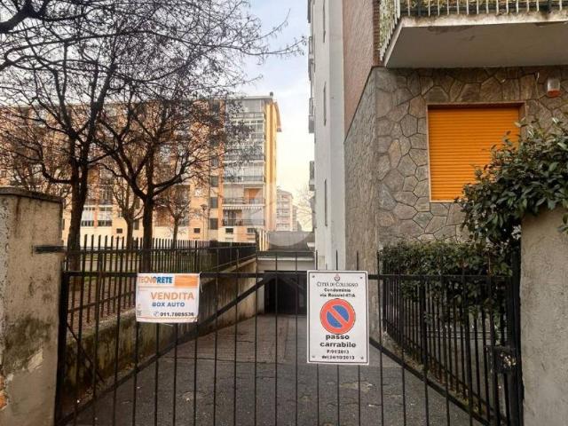 Box in vendita a Leumann, Piemonte