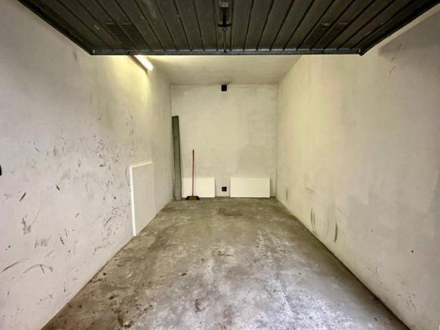 Box in vendita a Leumann, Piemonte