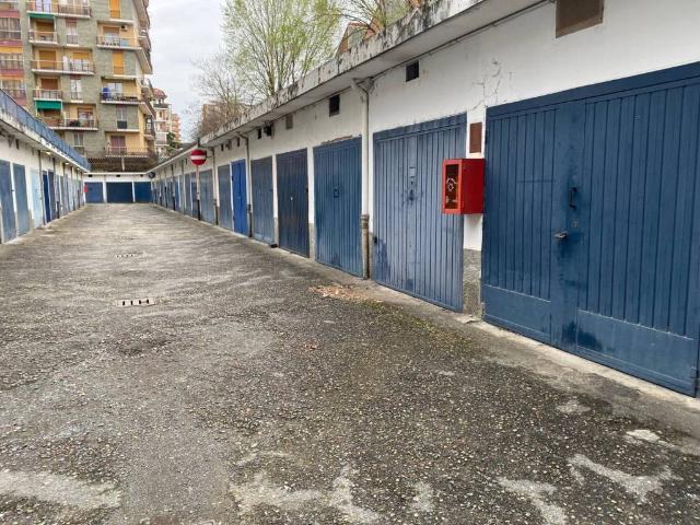 Box in vendita a Piemonte, Torino
