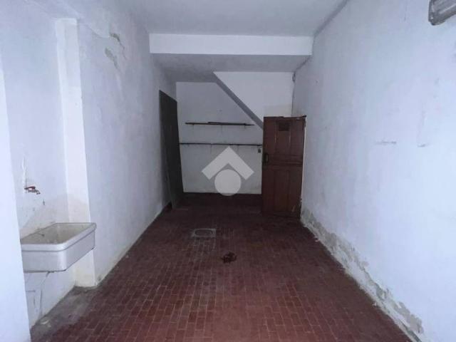 Box in vendita a Leumann, Collegno