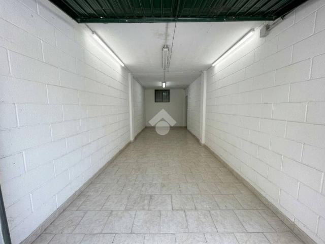 Box in vendita a Cologno al Serio, Bergamo