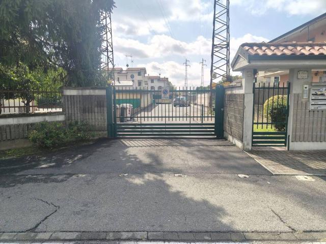 Box in vendita a San Maurizio al Lambro, Cologno Monzese