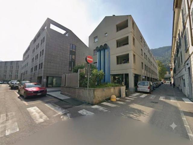 Box in vendita a San Bartolomeo, Como