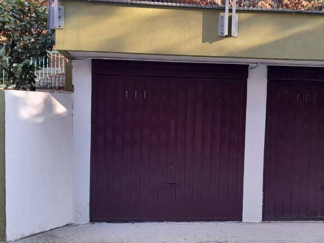 Box in vendita a Concorezzo, Monza-brianza