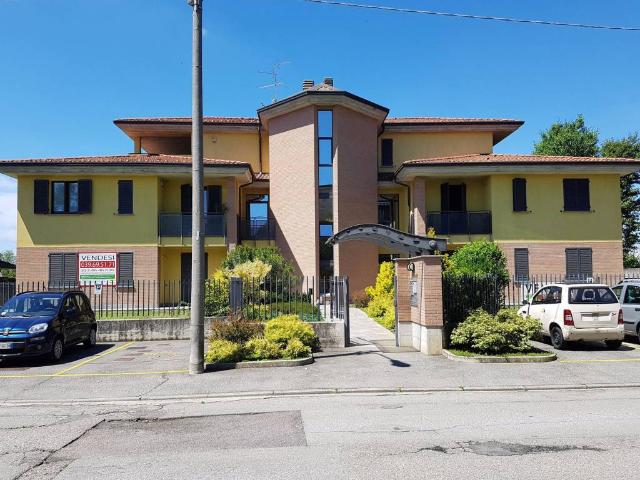 Box in vendita a Concorezzo, Monza-brianza