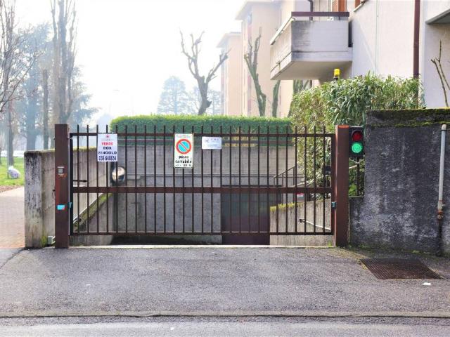 Box in vendita a Cascina Malcantone, Concorezzo