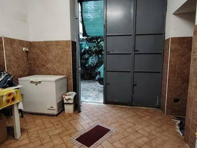 Box in vendita a Cori, Latina