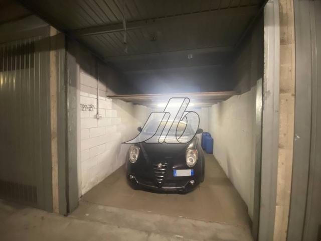 Box in vendita a Zona Omogenea Milano Nord, Cormano