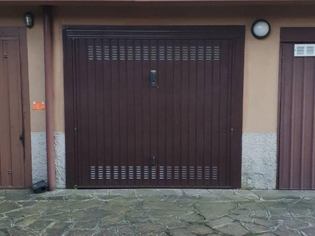 Box in vendita a Cornaredo, Lombardia