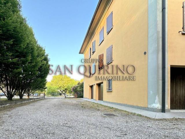 Box in vendita a Pianura Reggiana, Re