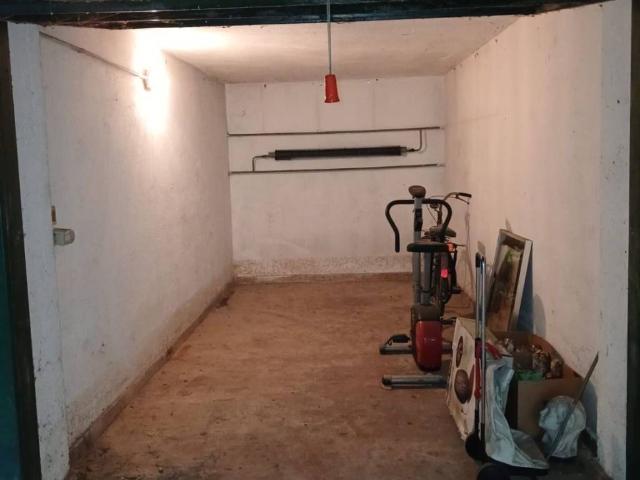 Box in vendita a Molinetto di Lorenteggio, Corsico