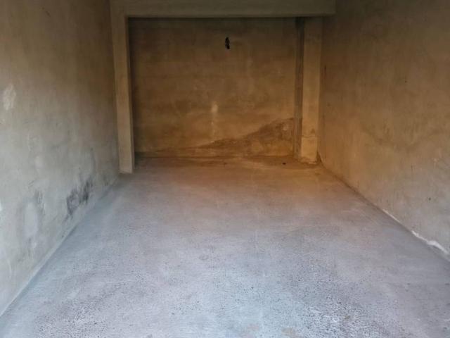 Box in vendita a Crema, Lombardia