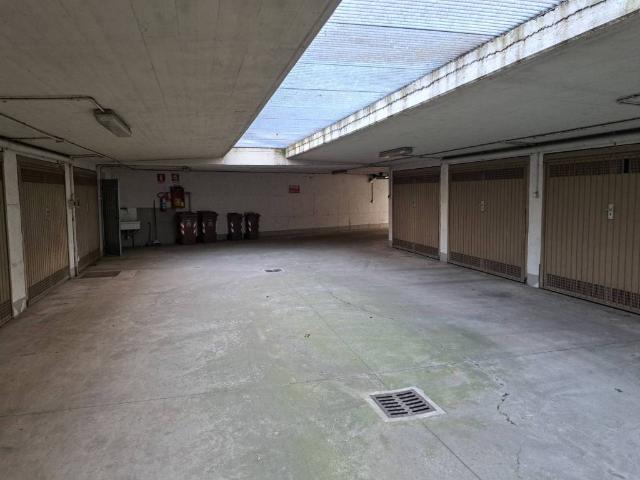 Box in vendita a Borgo Loreto, Cremona
