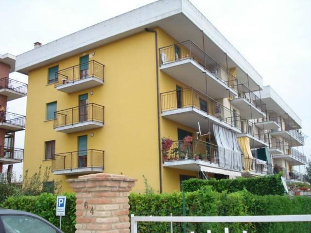Box in vendita a Crescentino, Vercelli