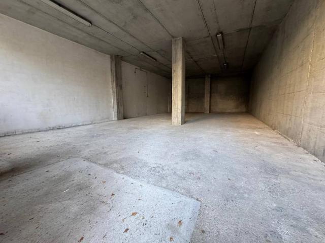 Box in vendita a Piemonte, Cuneo