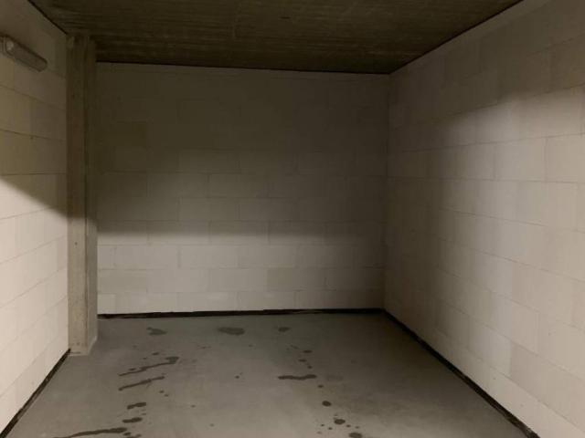Box in vendita a Gramsci, Piemonte