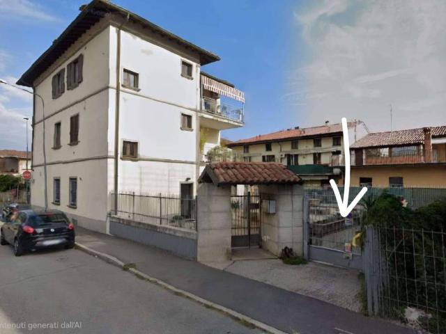 Box in vendita a Sabbio Bergamasco, Dalmine