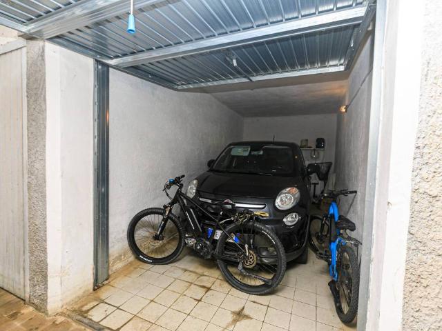 Box in vendita a Deiva Marina, La Spezia