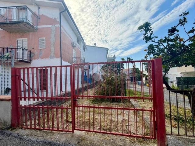 Box in vendita a Calabria, Cosenza