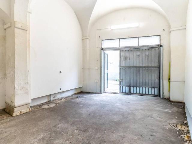 Box in vendita a Unione dei Comuni Circondario dell'Empolese Valdelsa, Empoli