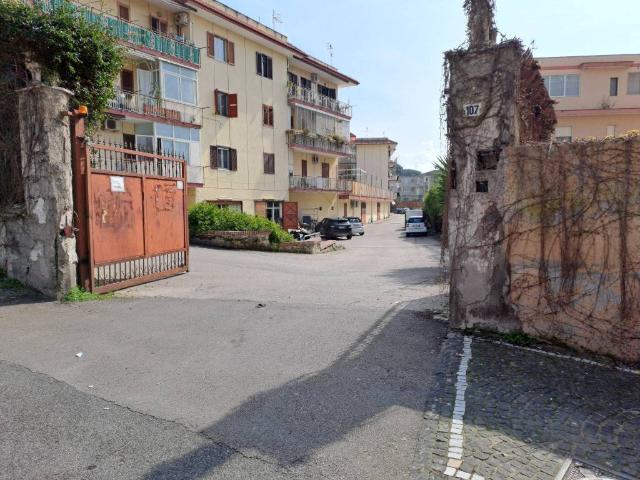 Box in vendita a Ercolano, Campania