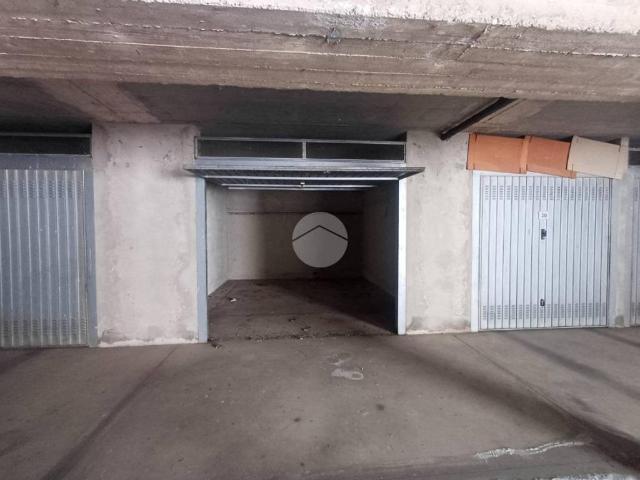 Box in vendita a Fara Gera D'adda, Lombardia
