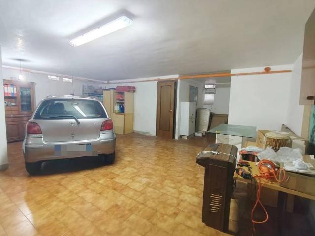 Box in vendita a Puglia, Brindisi