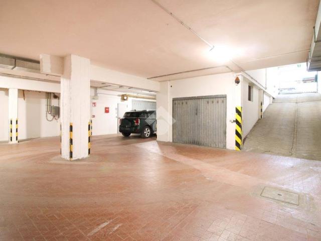 Box in vendita a Villa Vitali, Marche