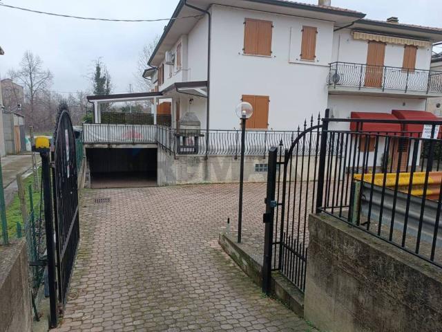 Box in vendita a Mizzana, Ferrara