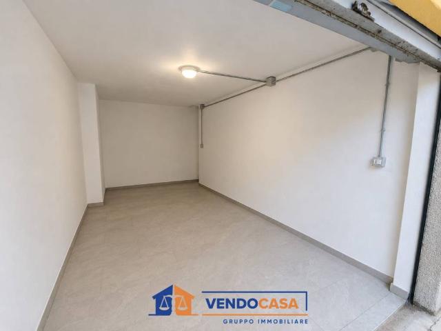 Box in vendita a Finale Ligure, Liguria