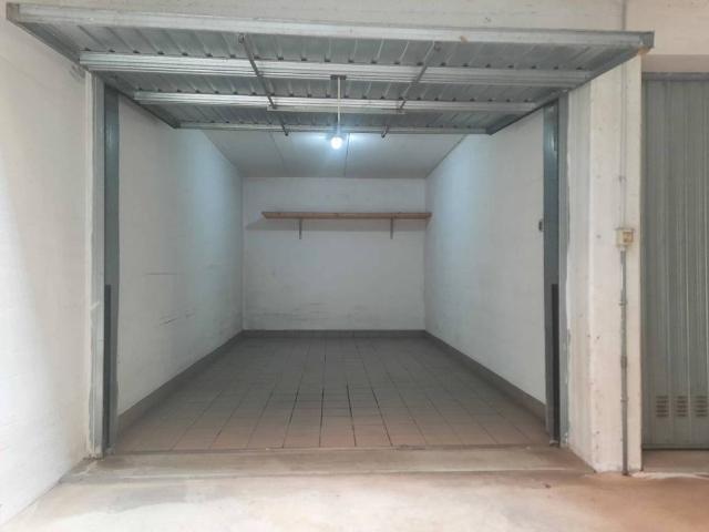Box in vendita a Fiorenzuola D'arda, Reggio Emilia
